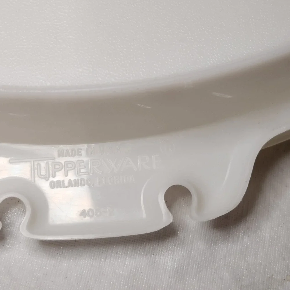 Tupperware vintage 405